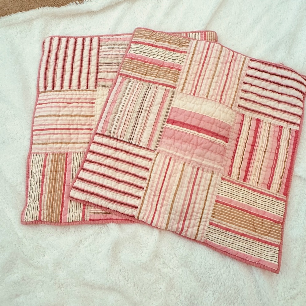 Pottery Barn Teen Vintage Stripe Patchwork Quilt Euro Shams (Set of 2) – EUC